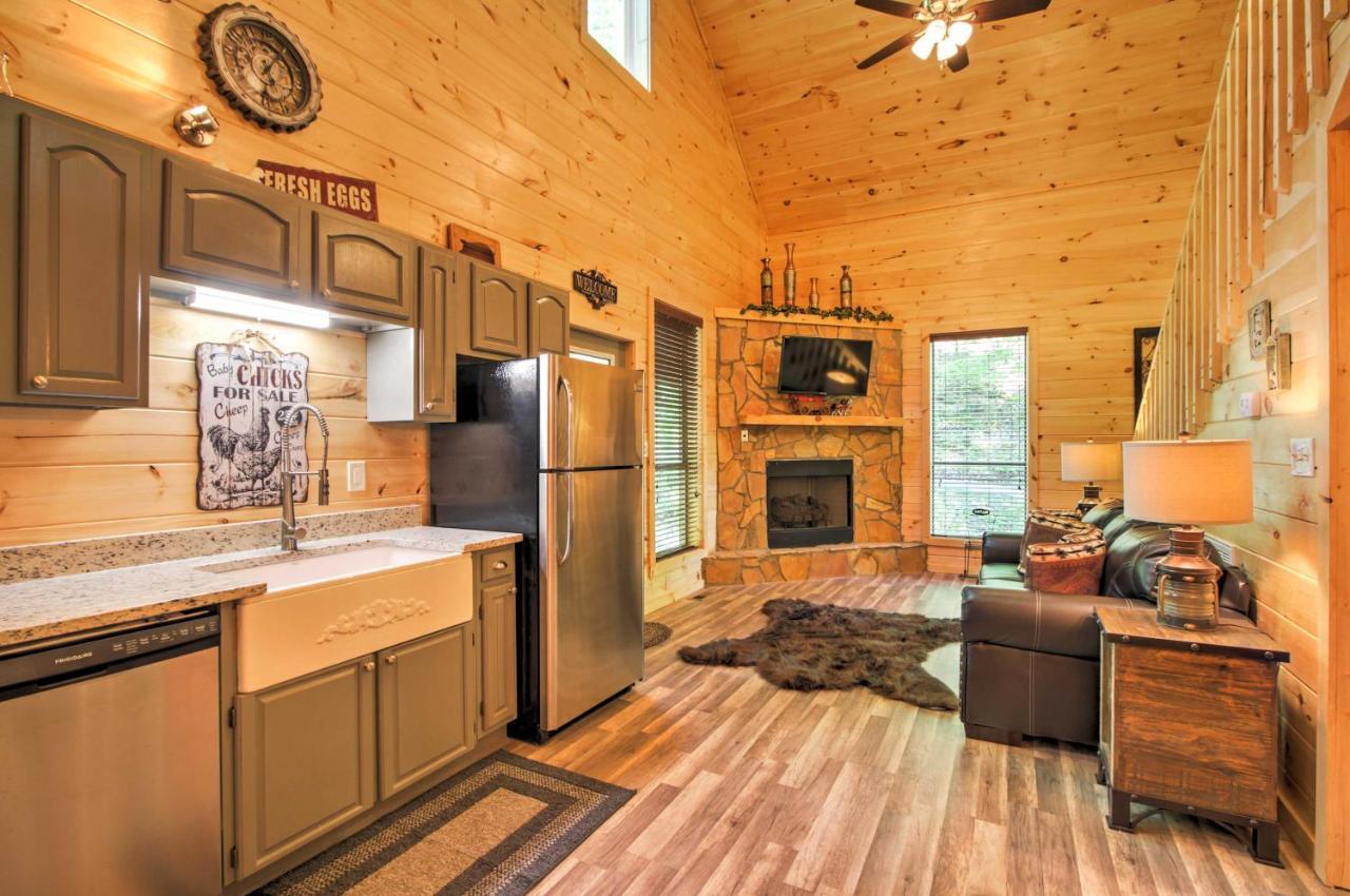 Gatlinburg Cabin With Hot Tub 5 Mi To Downtown Екстериор снимка