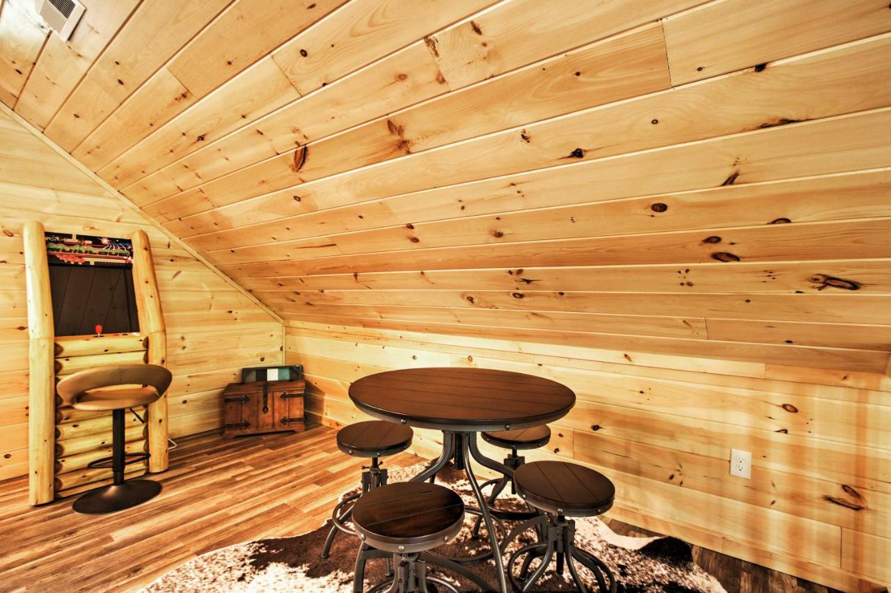 Gatlinburg Cabin With Hot Tub 5 Mi To Downtown Екстериор снимка